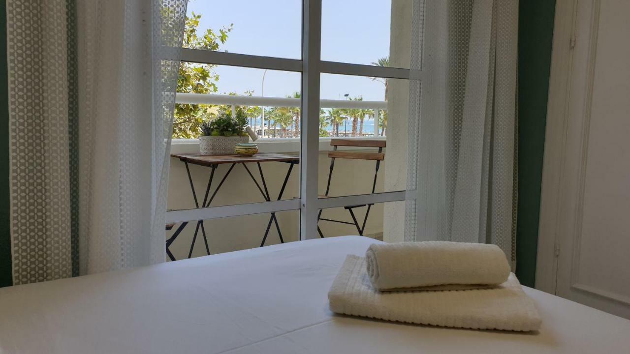 Golf Coast Los Alamos, Primera Linea De Playa Torremolinos Kültér fotó