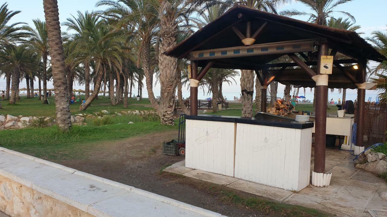 Golf Coast Los Alamos, Primera Linea De Playa Torremolinos Kültér fotó