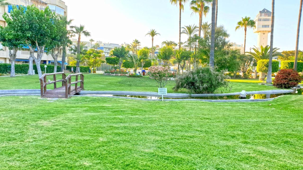 Golf Coast Los Alamos, Primera Linea De Playa Torremolinos Kültér fotó
