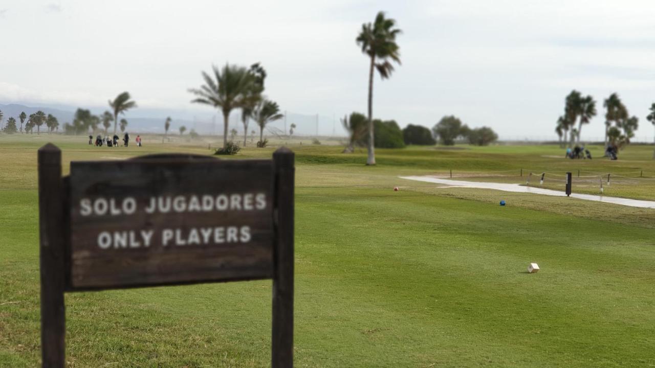 Golf Coast Los Alamos, Primera Linea De Playa Torremolinos Kültér fotó